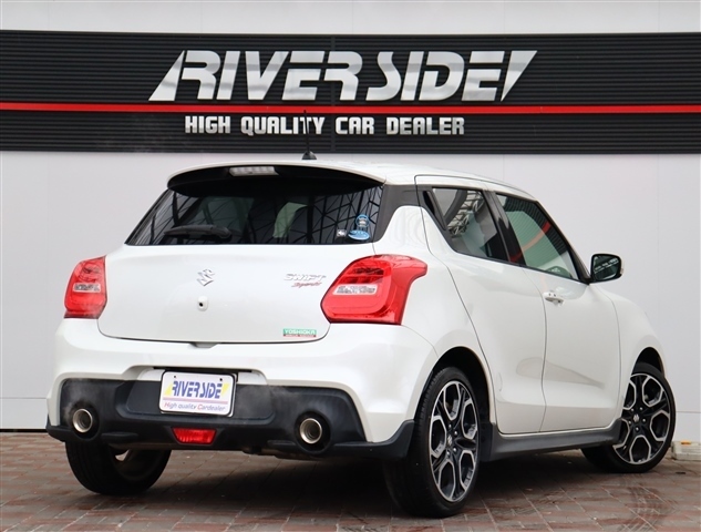 スズキ スイフト スポーツ １．４ H30年 (関東) 99