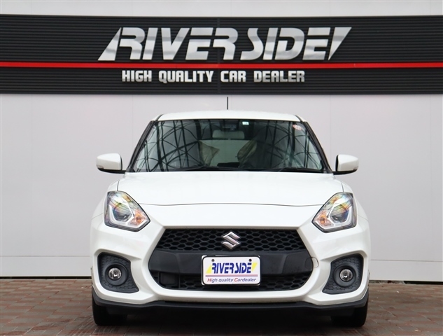 スズキ スイフト スポーツ １．４ H30年 (関東) 99