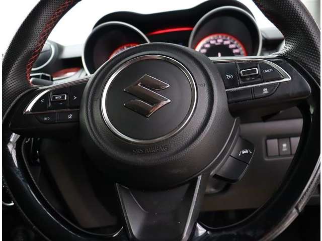 スズキ スイフト スポーツ １．４ H30年 (関東) 99