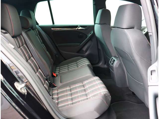 フォルクスワーゲン ゴルフ ＧＴＩ H25年 (関東) 99