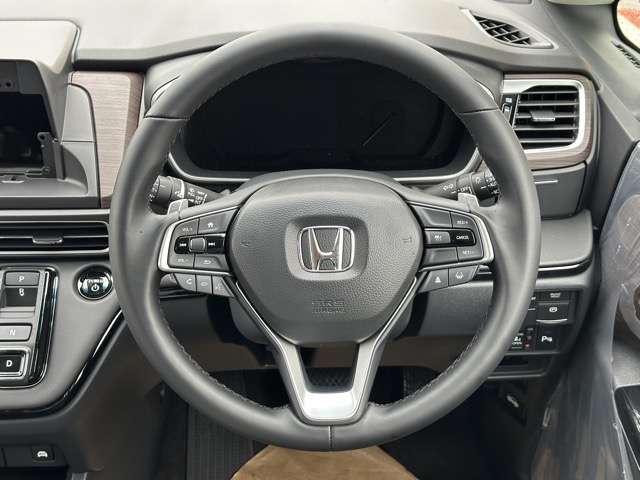 ホンダ オデッセイ　ハイブリッド ２．０ Ｅ：ＨＥＶ アブソルート R6年 (東海) 99