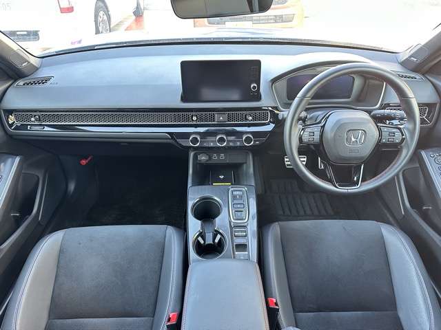 ホンダ シビック　ハイブリッド ２．０ Ｅ：ＨＥＶ R4年 (東海) 99