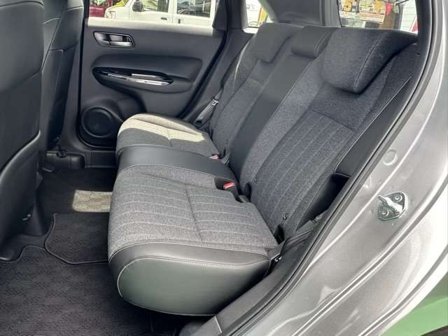 ホンダ フィット １．３ ホーム R4年 (東海) 99