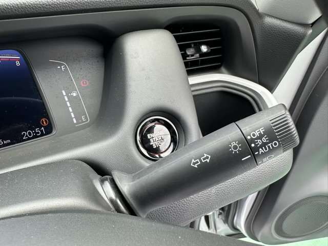 ホンダ フィット １．３ ホーム R4年 (東海) 99