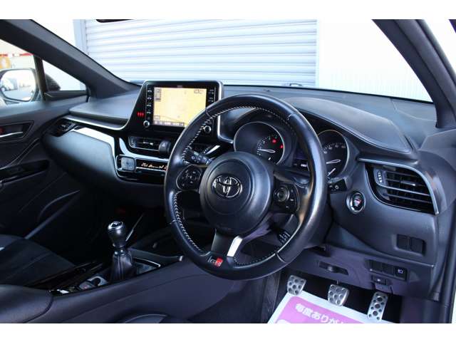 トヨタ Ｃ−ＨＲ １．２ Ｓ－Ｔ ＧＲ スポーツ R2年 (関東) 99