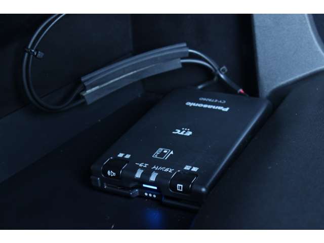 トヨタ Ｃ−ＨＲ １．２ Ｓ－Ｔ ＧＲ スポーツ R2年 (関東) 99