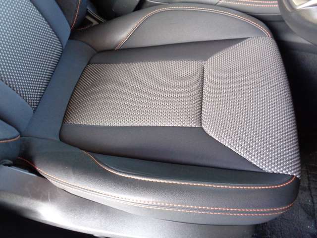 スバル ＸＶ ２．０ アドバンス ４ＷＤ H30年 () 99