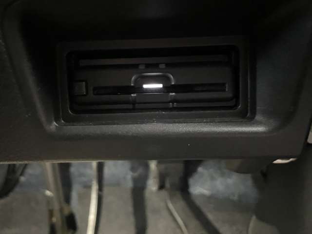 日産 セレナ ２．０ ＸＶ チェアキャブ スロープタイプ 車イス２名仕様 R5年 (東北) 99