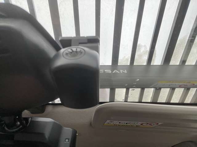 日産 セレナ ２．０ ＸＶ チェアキャブ スロープタイプ 車イス２名仕様 R5年 (東北) 99