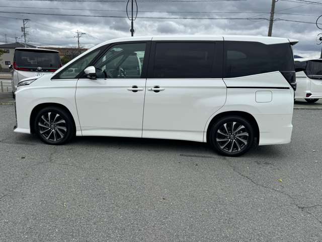 トヨタ ヴォクシー ２．０ Ｓ－Ｚ R4年 (九州・沖縄) 99