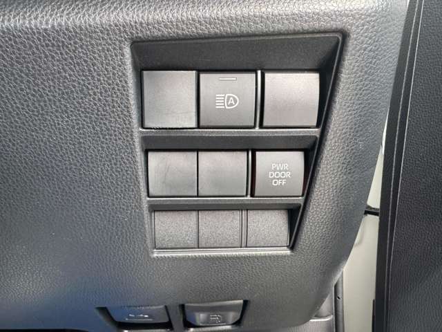 トヨタ ヴォクシー ２．０ Ｓ－Ｚ R4年 (九州・沖縄) 99