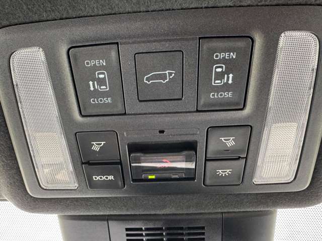 トヨタ ヴォクシー ２．０ Ｓ－Ｚ R4年 (九州・沖縄) 99