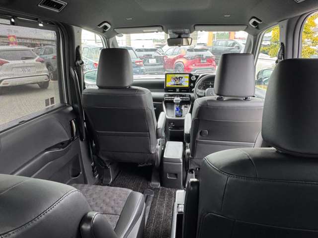 トヨタ ヴォクシー ２．０ Ｓ－Ｚ R4年 (九州・沖縄) 99