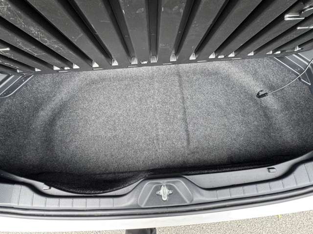 トヨタ ヴォクシー ２．０ Ｓ－Ｚ R4年 (九州・沖縄) 99