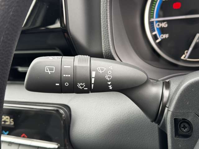 トヨタ ノア １．８ ハイブリッド Ｘ R7年 (九州・沖縄) 99