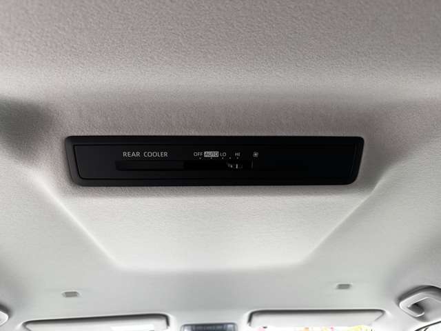 トヨタ ノア １．８ ハイブリッド Ｘ R7年 (九州・沖縄) 99