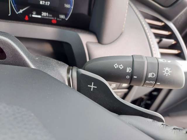 トヨタ ヴェルファイア　ハイブリッド ハイブリッド ２．５ Ｚプレミア R5年 (九州・沖縄) 99