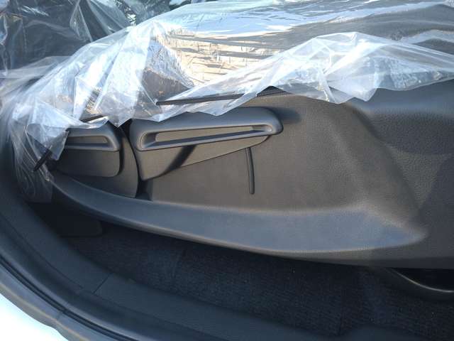 ホンダ ＷＲ−Ｖ １．５ Ｚ R6年 (九州・沖縄) 99