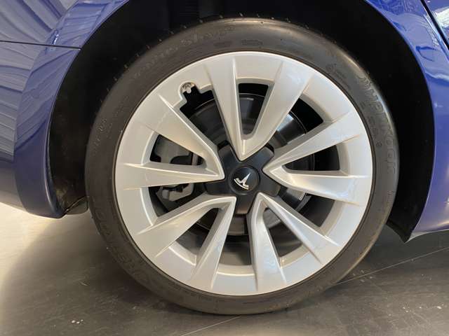 テスラ モデル３ ロングレンジ R4年 (関東) 99