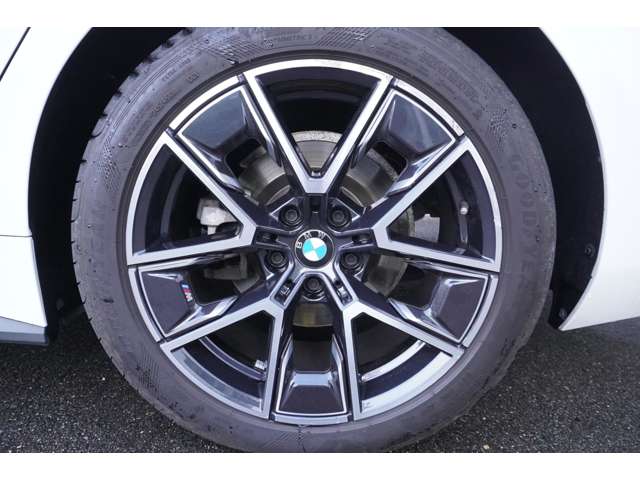 ＢＭＷ ４シリーズ ４２０Ｄ Ｘドライブ Ｍスポーツ ディーゼルターボ ４ＷＤ R5年 (近畿) 99