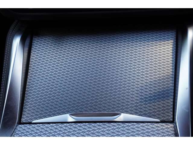 ＢＭＷ ４シリーズ ４２０Ｄ Ｘドライブ Ｍスポーツ ディーゼルターボ ４ＷＤ R5年 (近畿) 99