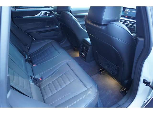 ＢＭＷ ４シリーズ ４２０Ｄ Ｘドライブ Ｍスポーツ ディーゼルターボ ４ＷＤ R5年 (近畿) 99