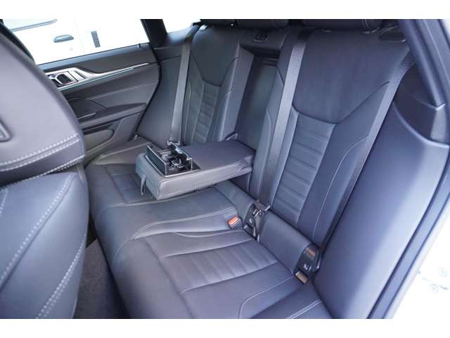 ＢＭＷ ４シリーズ ４２０Ｄ Ｘドライブ Ｍスポーツ ディーゼルターボ ４ＷＤ R5年 (近畿) 99