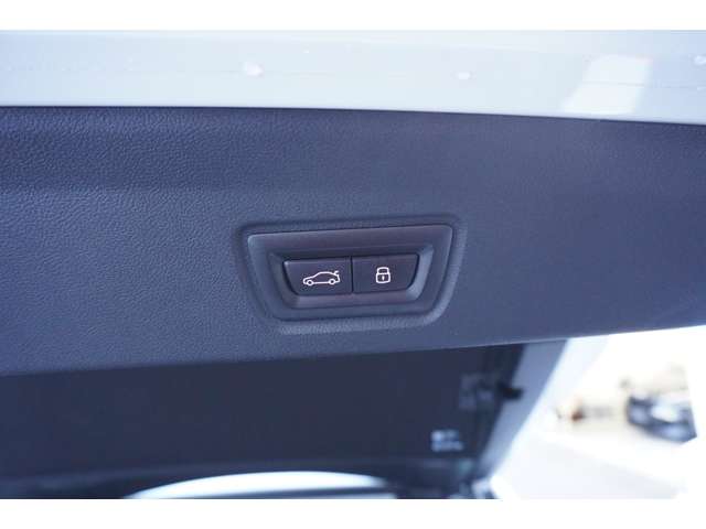 ＢＭＷ ４シリーズ ４２０Ｄ Ｘドライブ Ｍスポーツ ディーゼルターボ ４ＷＤ R5年 (近畿) 99