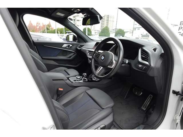 ＢＭＷ １シリーズ １１８Ｉ Ｍスポーツ ＤＣＴ R2年 (近畿) 99