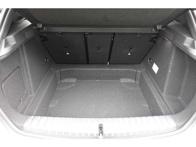 ＢＭＷ １シリーズ １１８Ｉ Ｍスポーツ ＤＣＴ R2年 (近畿) 99