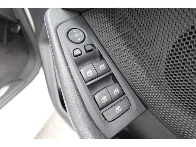 ＢＭＷ １シリーズ １１８Ｉ Ｍスポーツ ＤＣＴ R2年 (近畿) 99