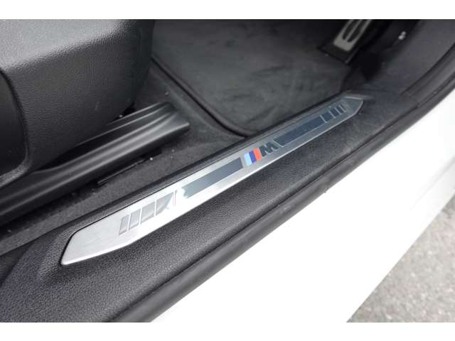 ＢＭＷ １シリーズ １１８Ｉ Ｍスポーツ ＤＣＴ R2年 (近畿) 99