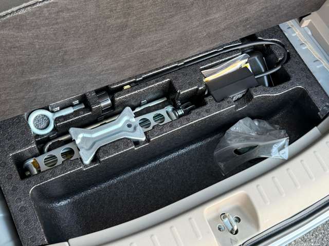 ホンダ Ｎ　ＢＯＸ ６６０ Ｇ Ｌパッケージ H24年 (近畿) 99