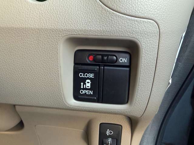 ホンダ Ｎ　ＢＯＸ ６６０ Ｇ Ｌパッケージ H24年 (近畿) 99