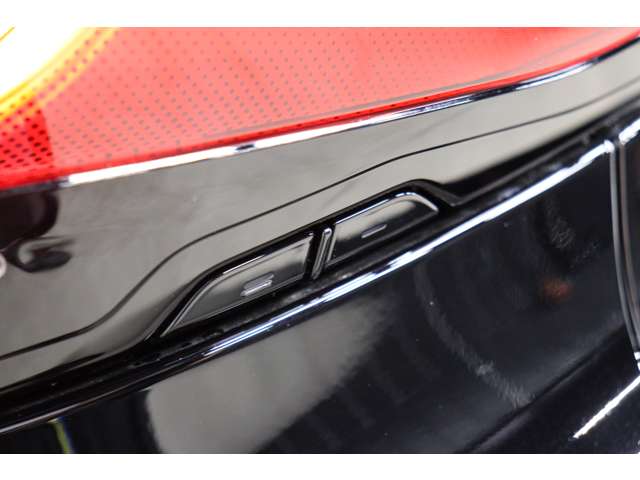 トヨタ ヴェルファイア　ハイブリッド ハイブリッド ２．５ Ｚプレミア Ｅ－ＦＯＵＲ ４ＷＤ R6年 (東海) 99