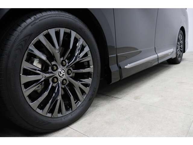 トヨタ ヴェルファイア　ハイブリッド ハイブリッド ２．５ Ｚプレミア Ｅ－ＦＯＵＲ ４ＷＤ R6年 (東海) 99