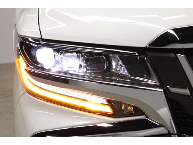 トヨタ アルファード ２．５ Ｓ Ｃパッケージ R1年 (東海) 99