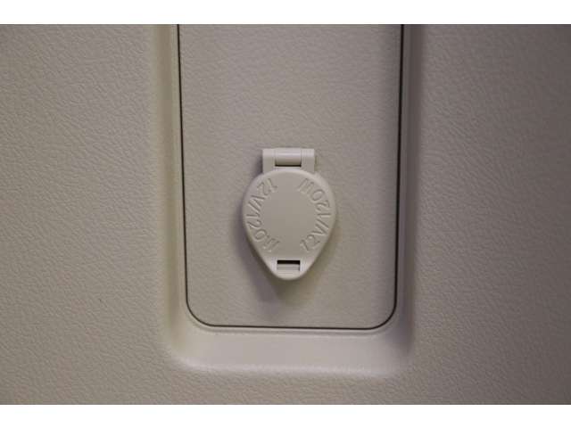 トヨタ ランドクルーザープラド ２．７ ＴＸ Ｌパッケージ マットブラック エディション ４ＷＤ R6年 (東海) 99