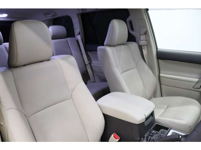 トヨタ ランドクルーザープラド ２．７ ＴＸ Ｌパッケージ マットブラック エディション ４ＷＤ R6年 (東海) 99