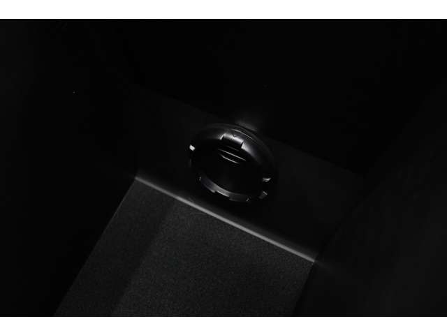 トヨタ ランドクルーザープラド ２．７ ＴＸ Ｌパッケージ マットブラック エディション ４ＷＤ R6年 (東海) 99