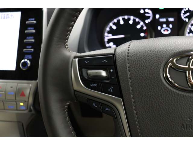 トヨタ ランドクルーザープラド ２．７ ＴＸ Ｌパッケージ マットブラック エディション ４ＷＤ R6年 (東海) 99