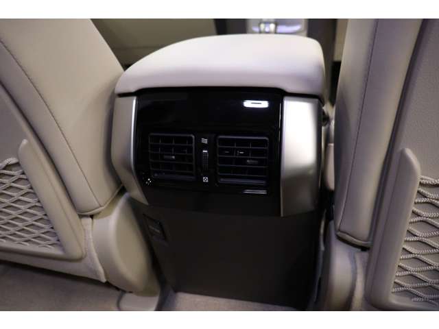 トヨタ ランドクルーザープラド ２．７ ＴＸ Ｌパッケージ マットブラック エディション ４ＷＤ R6年 (東海) 99