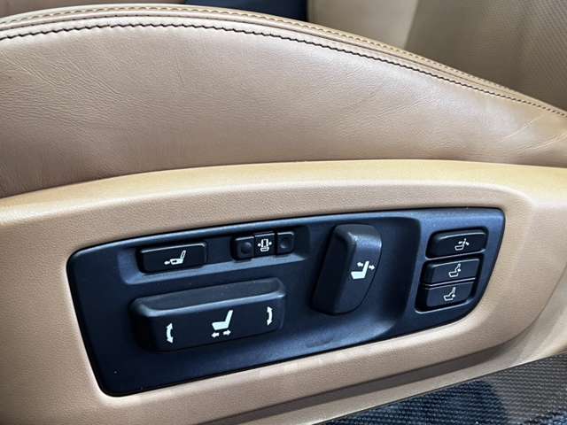 レクサス ＧＳハイブリッド ４５０Ｈ バージョンＬ H24年 (関東) 99