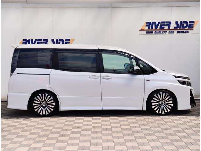 トヨタ ヴォクシー ２．０ ＺＳ Ｇ'Ｓ H28年 (関東) 99