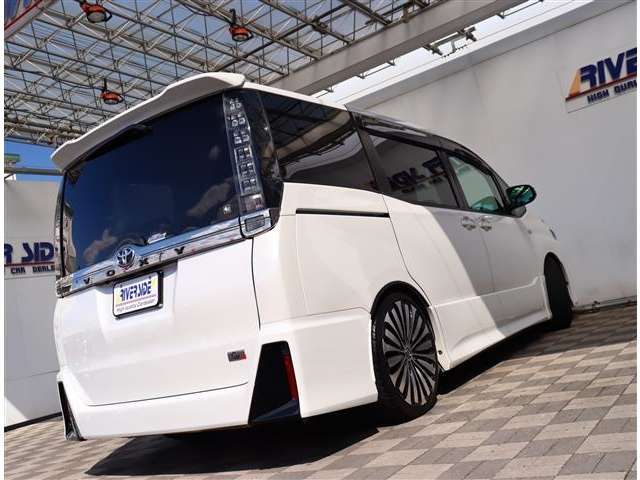 トヨタ ヴォクシー ２．０ ＺＳ Ｇ'Ｓ H28年 (関東) 99