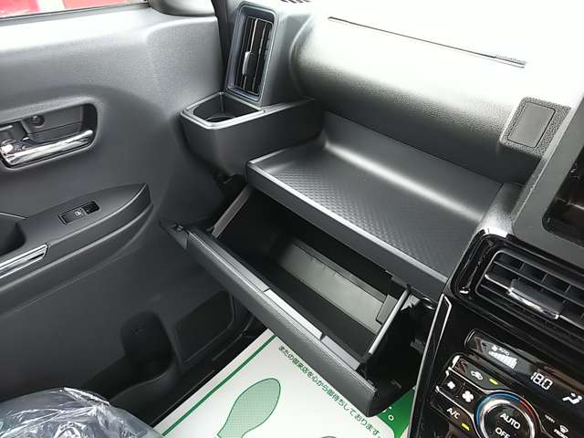 ダイハツ タント ６６０ カスタム Ｘ R6年 (関東) 99