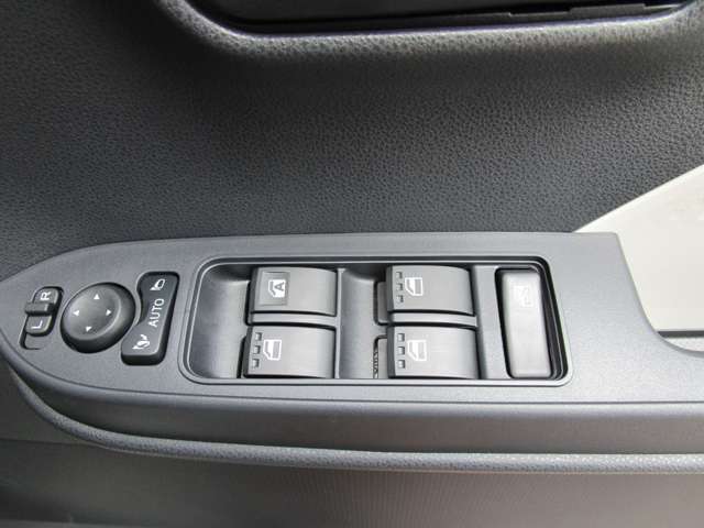 ダイハツ タント ６６０ Ｘ R5年 (関東) 99