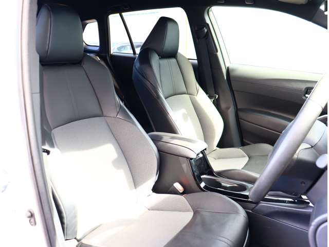 トヨタ カローラクロス １．８ Ｚ R3年 (関東) 99