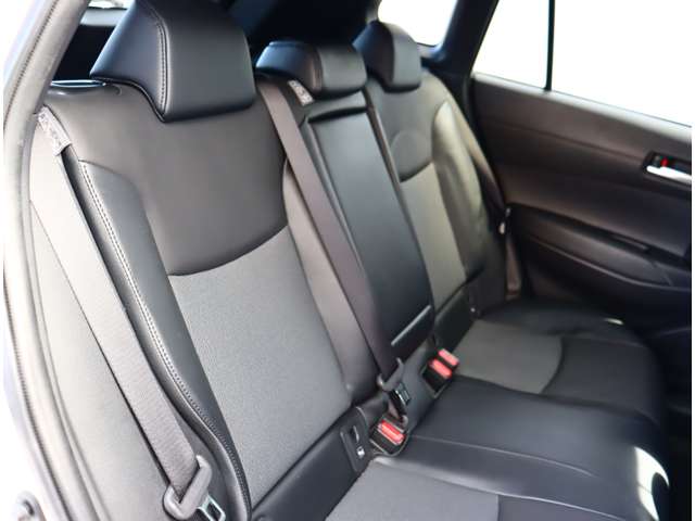 トヨタ カローラクロス １．８ Ｚ R3年 (関東) 99