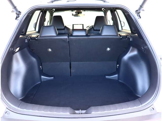 トヨタ カローラクロス １．８ Ｚ R3年 (関東) 99